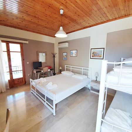 Alexaria Holidays Apartments Frinion ภายนอก รูปภาพ