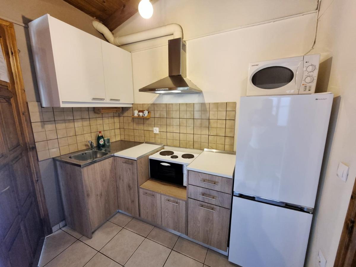 Alexaria Holidays Apartments Frinion ภายนอก รูปภาพ