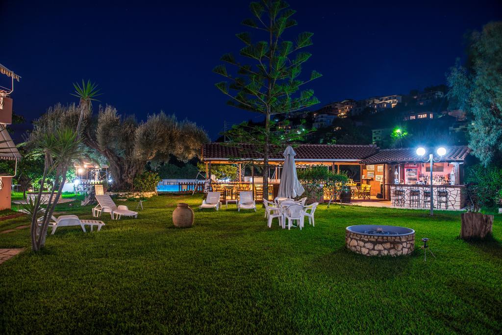Alexaria Holidays Apartments Frinion ภายนอก รูปภาพ