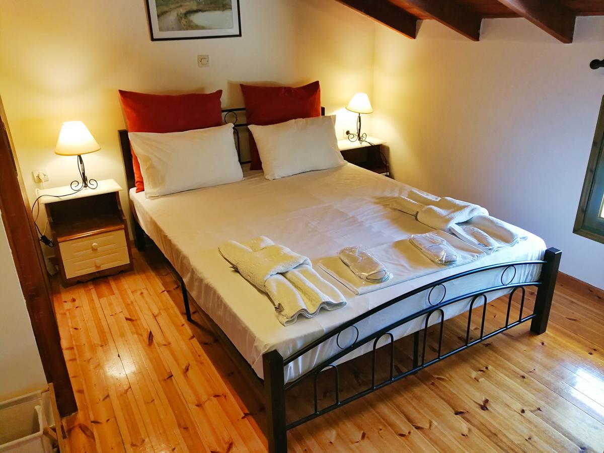 Alexaria Holidays Apartments Frinion ภายนอก รูปภาพ